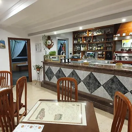 La Costera Hotel *