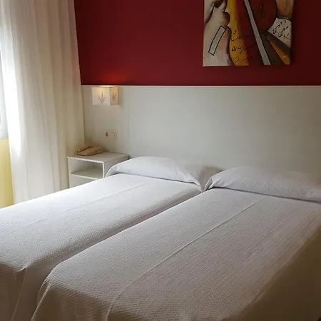 La Costera * ألانثاذا