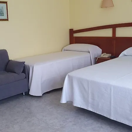 La Costera فندق ألانثاذا